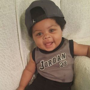 Meet your Posher, April